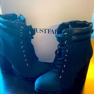 Just Fab Audra Lace Up Black Hiker Boot Size 6.5